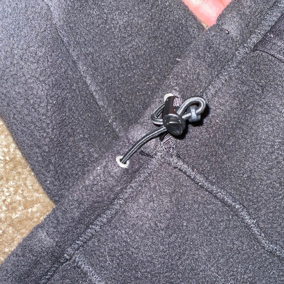 Women’s North Face Fleece - Picture 5 of 5